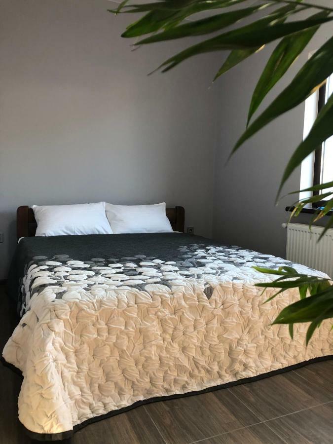 Reef Apartments Одесса Экстерьер фото